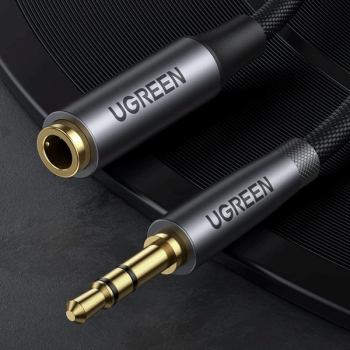 Ugreen AV190 Kabel AUX-Verlängerungskabel 3,5 mm Miniklinke 3m, schwarz