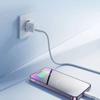 Joyroom USB-C 20W PD Mini-Ladegerät mit Ladekabel USB-C zu Lightning, weiss (JR-TCF02)